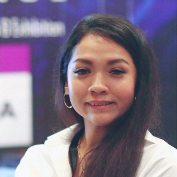 Melany Lim 